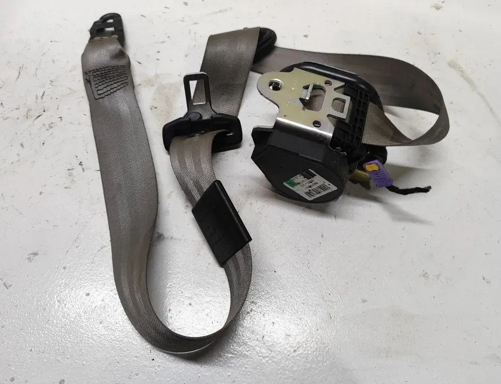 AUDI A4 B7/8E (2004-2008) Front Left Seatbelt 008R000,H12029,560788501 35892198