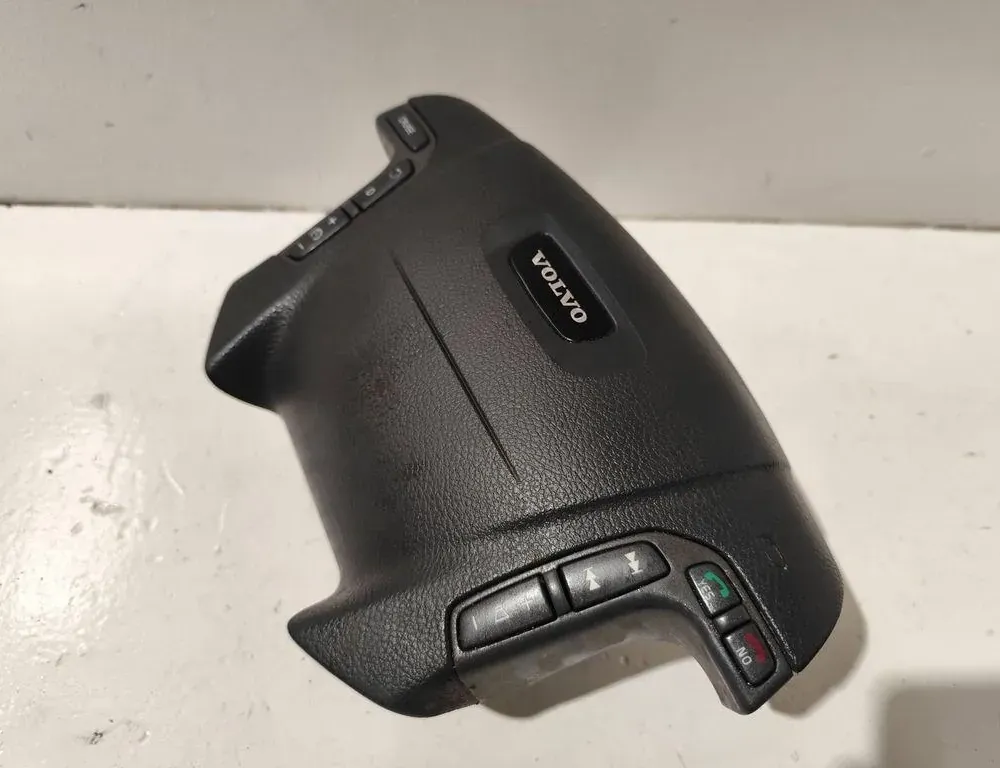 VOLVO V70 2 generation (2000-2008) Подушка безопасности руля B0101B1500,8626845,570396100 35883033