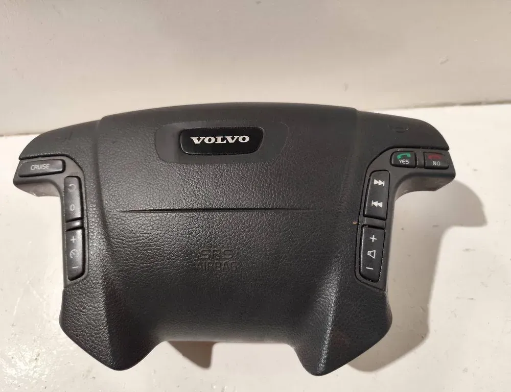 VOLVO V70 2 generation (2000-2008) Подушка безопасности руля B0101B1500,8626845,570396100 35883033