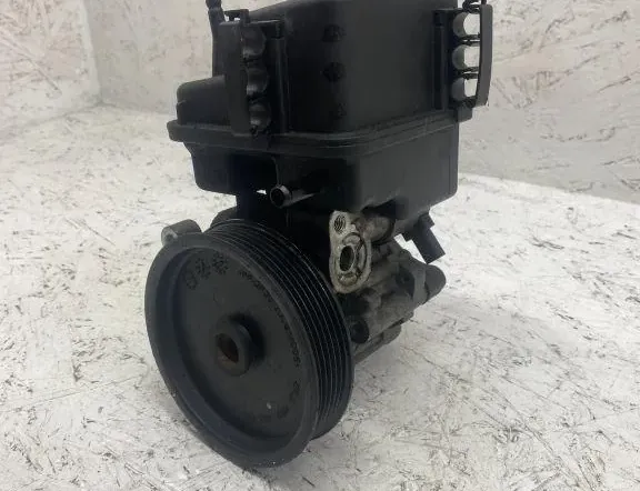 MERCEDES-BENZ C-Class W204/S204/C204 (2004-2015) Power Steering Pump A0064661501 33468879
