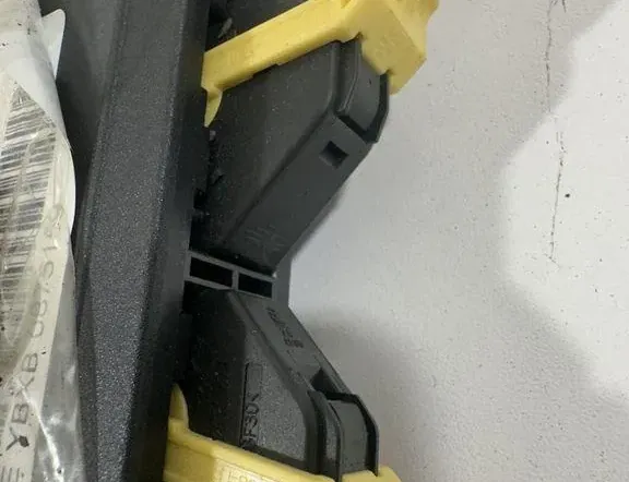 PEUGEOT 5008 1 generation (2009-2016) SRS Control Unit 9675181780 33472391