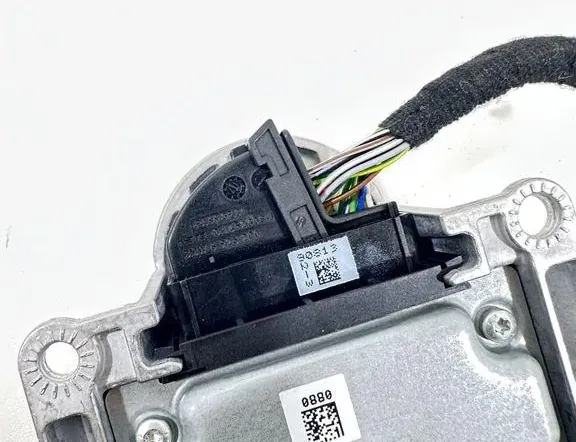 BMW 3 Series F30/F31 (2011-2020) SRS Control Unit 6887753 33472502