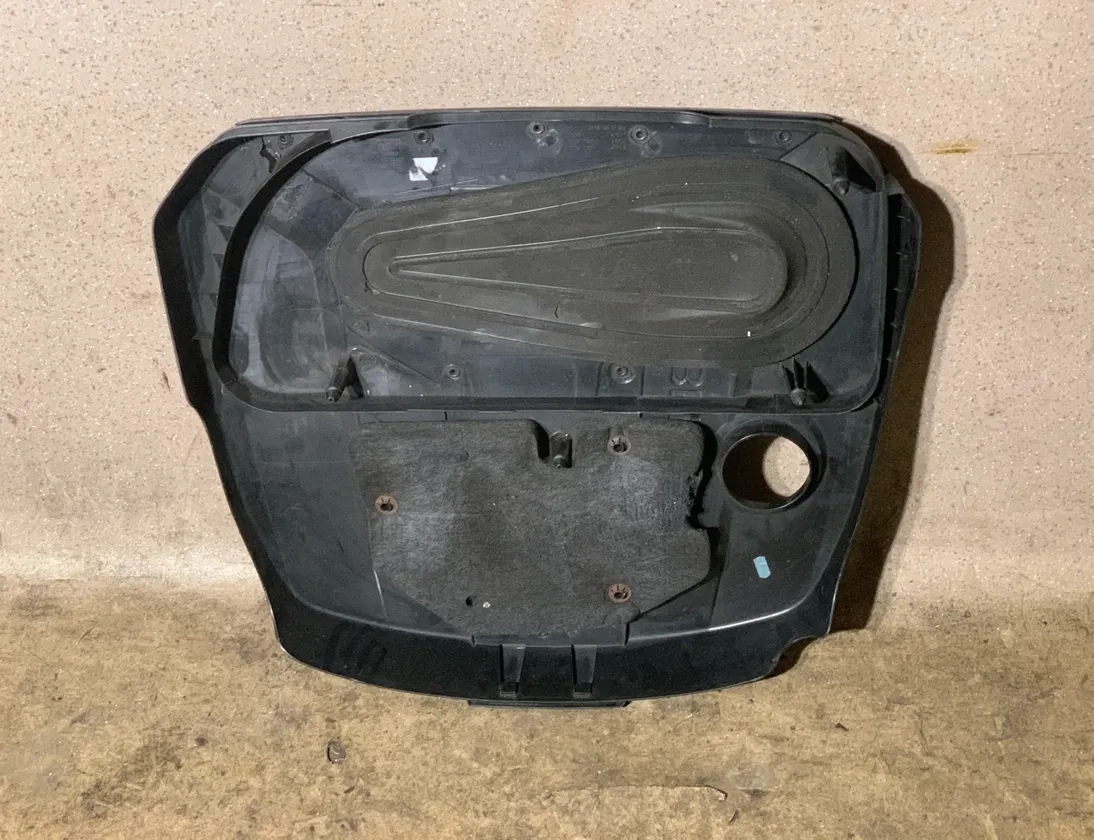 BMW 5 Series F10/F11 (2009-2017) Engine Cover 7802847 32753884