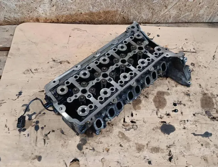LAND ROVER Discovery Sport 1 generation (2014-2024) Engine Cylinder Head G4d36090ac 35930795