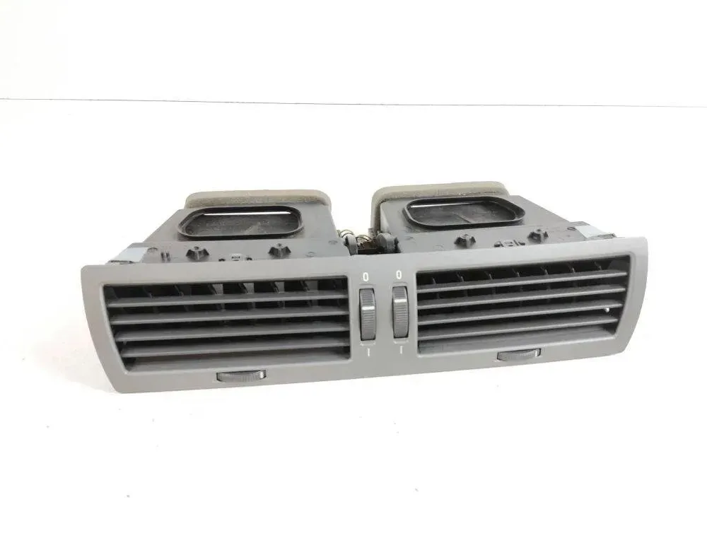 BMW 7 Series E65/E66 (2001-2008) Вентиляционные отверстия центральной консоли 8223599,6911204 31931178