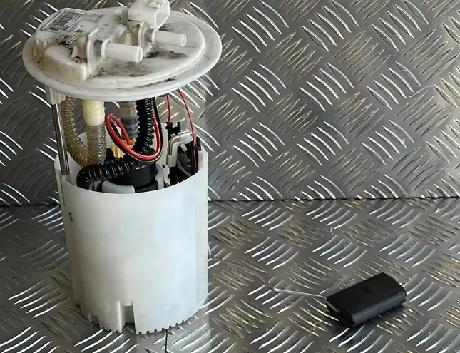 RENAULT Trafic 3 generation (2014-2023) In Tank Fuel Pump 172021036R 28571155