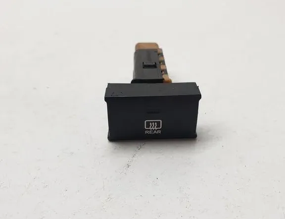 KIA Sorento 1 generation (2002-2011) Windscreen heating switch 621W05010 36328869