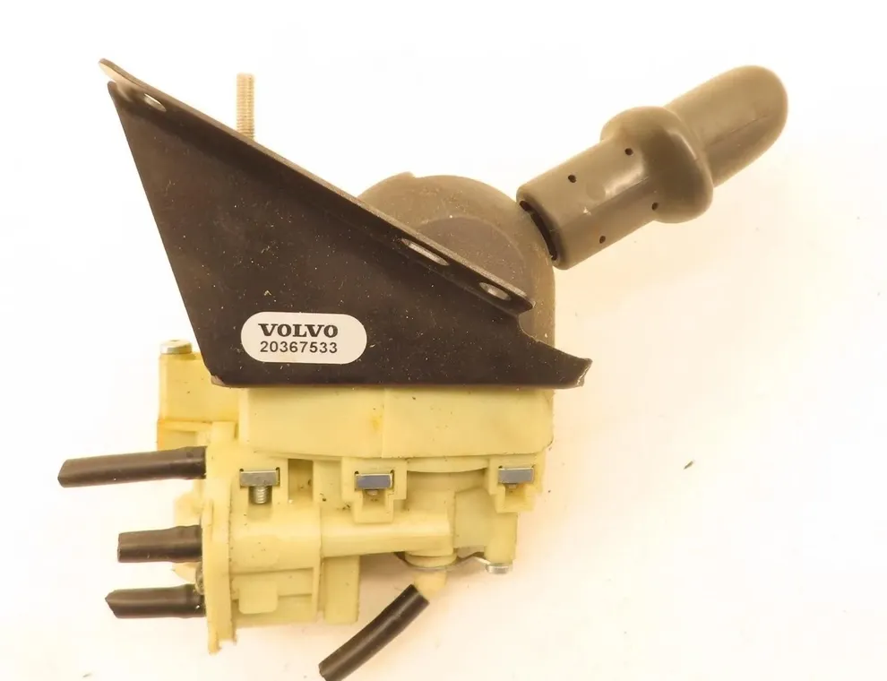 VOLVO TGS (2007-present) Кран ручного тормоза 20367533 30681613