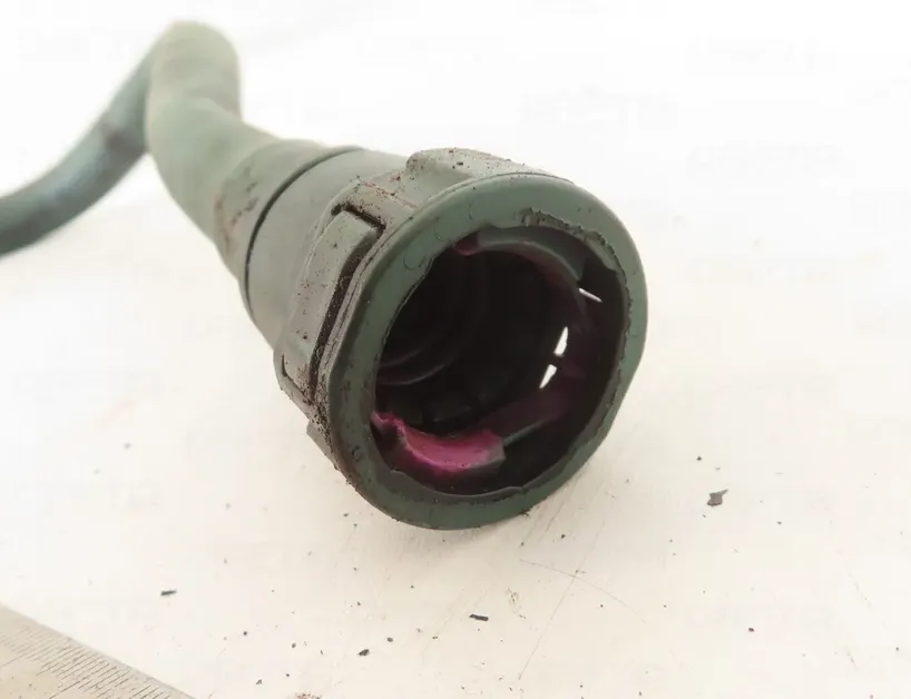 VOLVO FH II (2012-present) Coolant tube 33929073