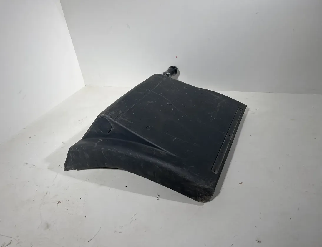 MAN TGX (2007-present) Rear Left Inner Fender 254069608 26004979