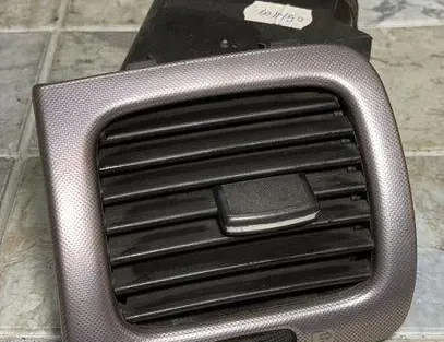PEUGEOT 607 1 generation (2000-2008) Вентиляционные отверстия в приборной панели 223973,9629444077 18241904