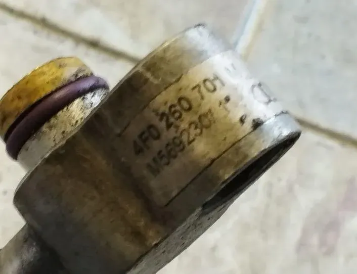 AUDI A6 C6/4F (2004-2011) AC Hose Pipe 4F0260701M 21035687