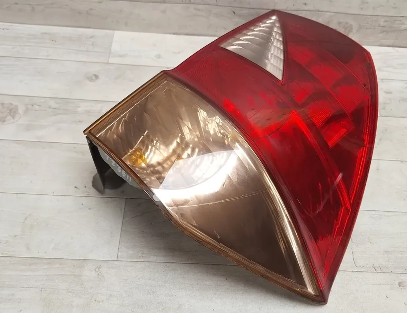 HONDA FR-V 1 generation (2004-2009) Rear Left Taillight 33500016