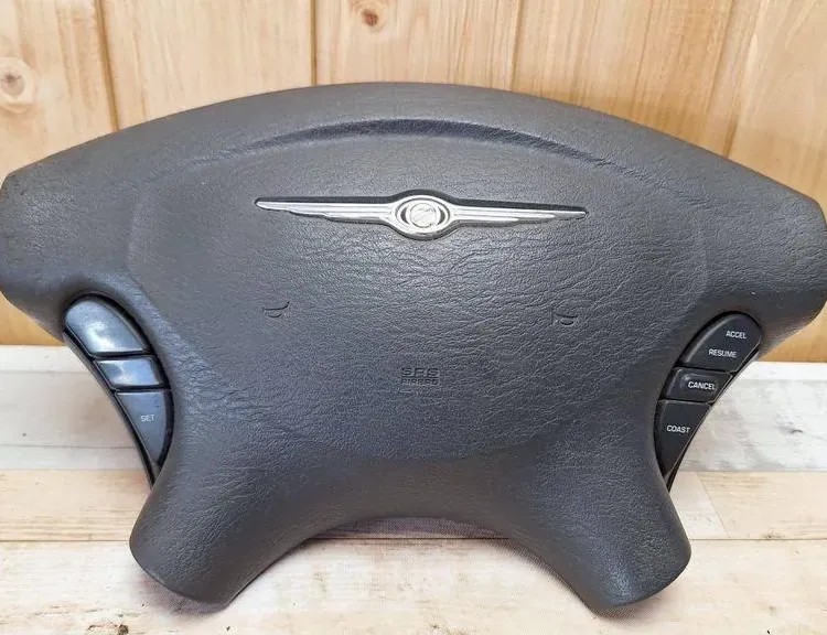 CHRYSLER Voyager 4 generation (2001-2007) Подушка безопасности руля P0YS901DVAD 33970690