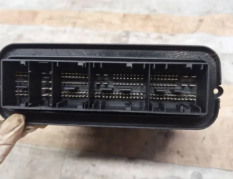 BMW 5 Series F10/F11 (2009-2017) Блок управления двигателем 030087250,0281016846,8510137 33982118