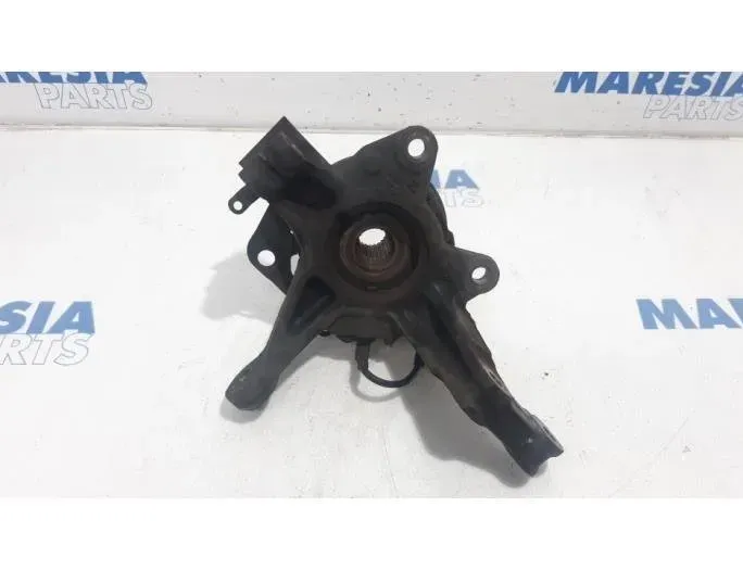 RENAULT Clio 4 generation (2012-2020) Other Body Parts 402022048R,400145894R,401335700R,R2114,400146343R,400140589R,8200308649 27653085