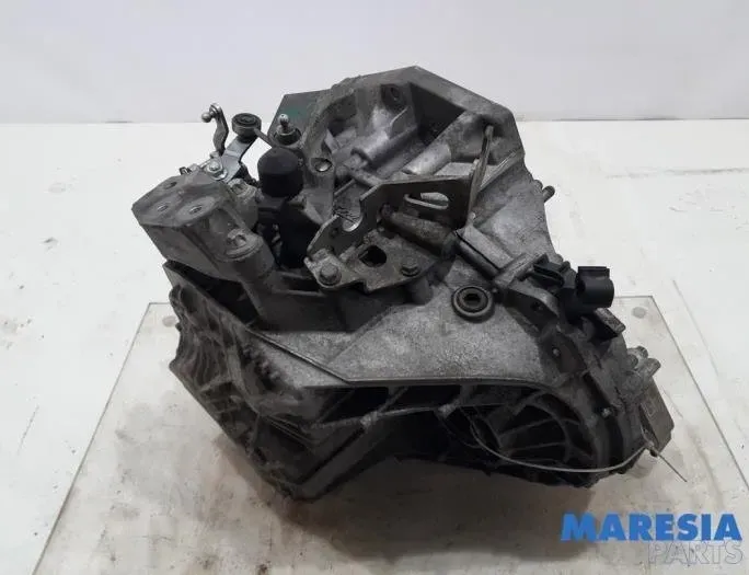 ALFA ROMEO Giulietta 940 (2010-2020) Gearbox 46345509,55235813 27924974