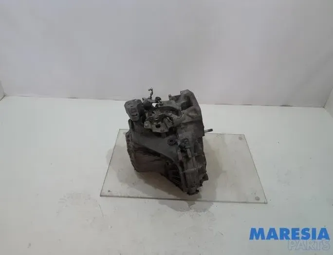 ALFA ROMEO Giulietta 940 (2010-2020) Gearbox C63563512,C63512,55222120 27925185