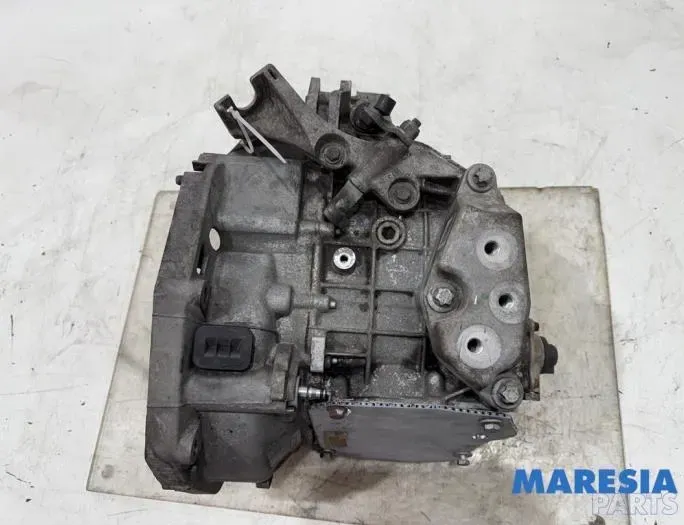 ALFA ROMEO Giulietta 940 (2010-2020) Gearbox 46345597,55241780,55244517,71724958,71798088 33026343