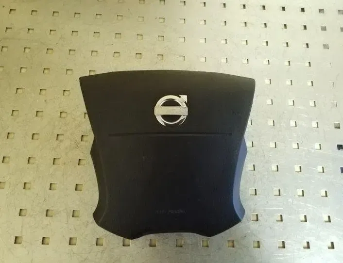 VOLVO S80 2 generation (2006-2020) Steering Wheel Airbag P30780655 26065920