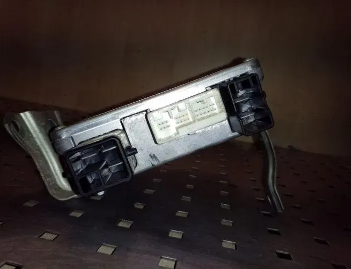 TOYOTA RAV4 3 generation (XA30) (2005-2012) Power steering control unit 8965042040 26092976