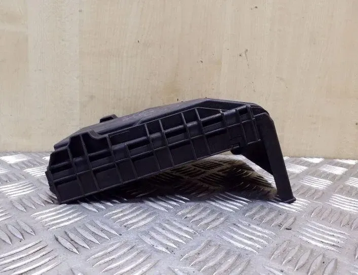 AUDI A3 8P (2003-2013) Fuse Box Cover 1K0937132F 26134888