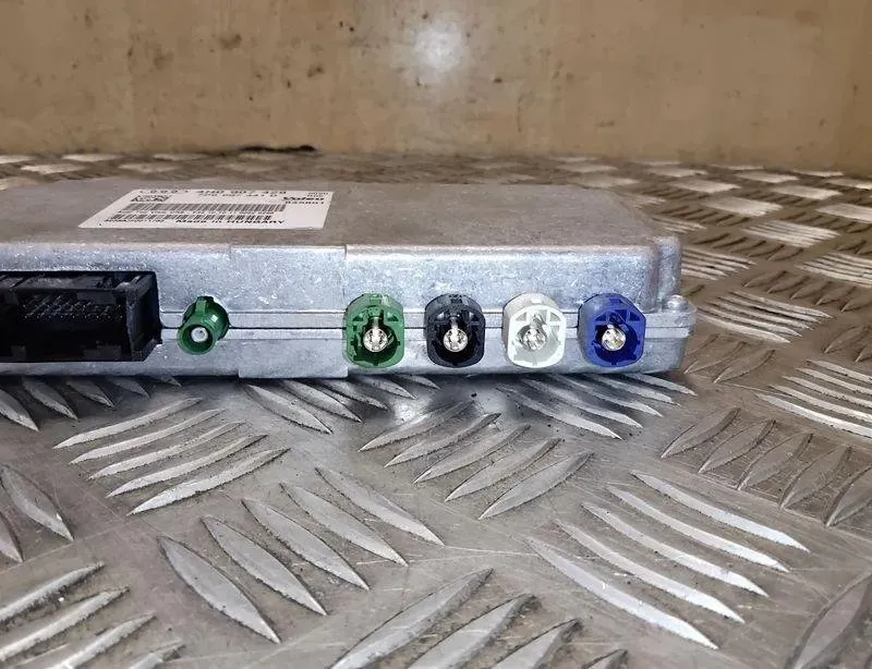 AUDI A8 D2/4D (1994-2002) Camera control unit 4H0907428 32153181