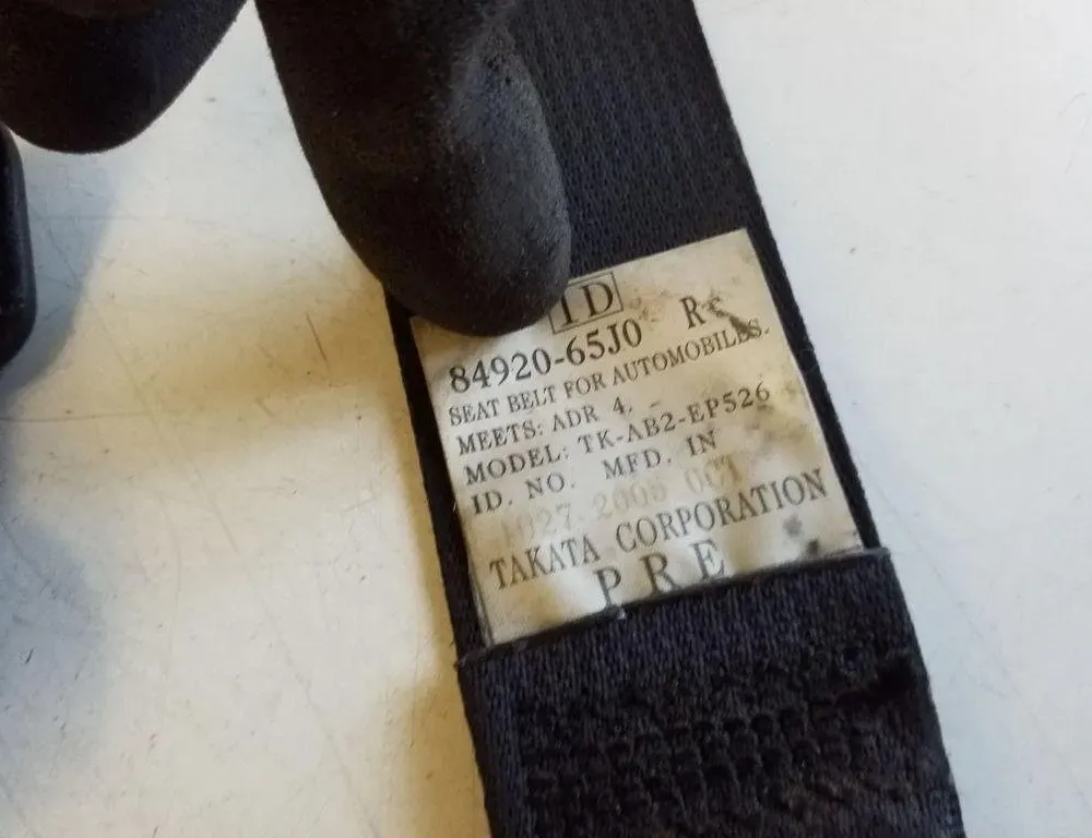 SUZUKI Grand Vitara 2 generation (2005-2014) Front Right Seatbelt 8492065J0 32177011