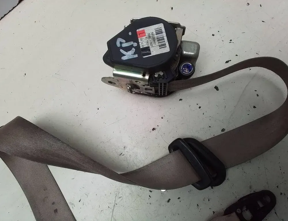 AUDI A4 B6/8E (2000-2005) Front Left Seatbelt 8E0857705F,125052004,601919700C 34188923