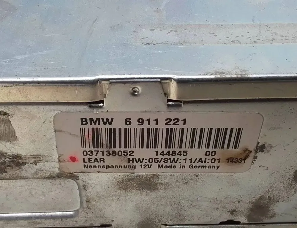 BMW 5 Series E39 (1995-2004) Navigation Control Unit 144845,6911221,037138052 34197215