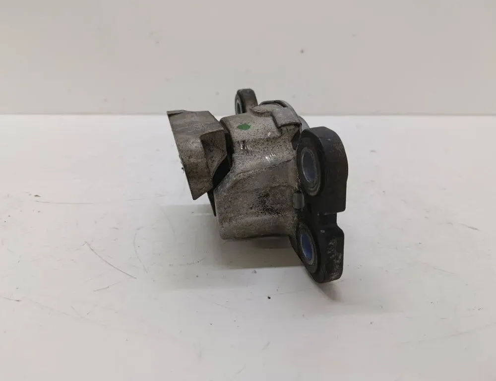 VOLVO V70 3 generation (2007-2020) Front engine mount 8G9N7M121BA 34531669