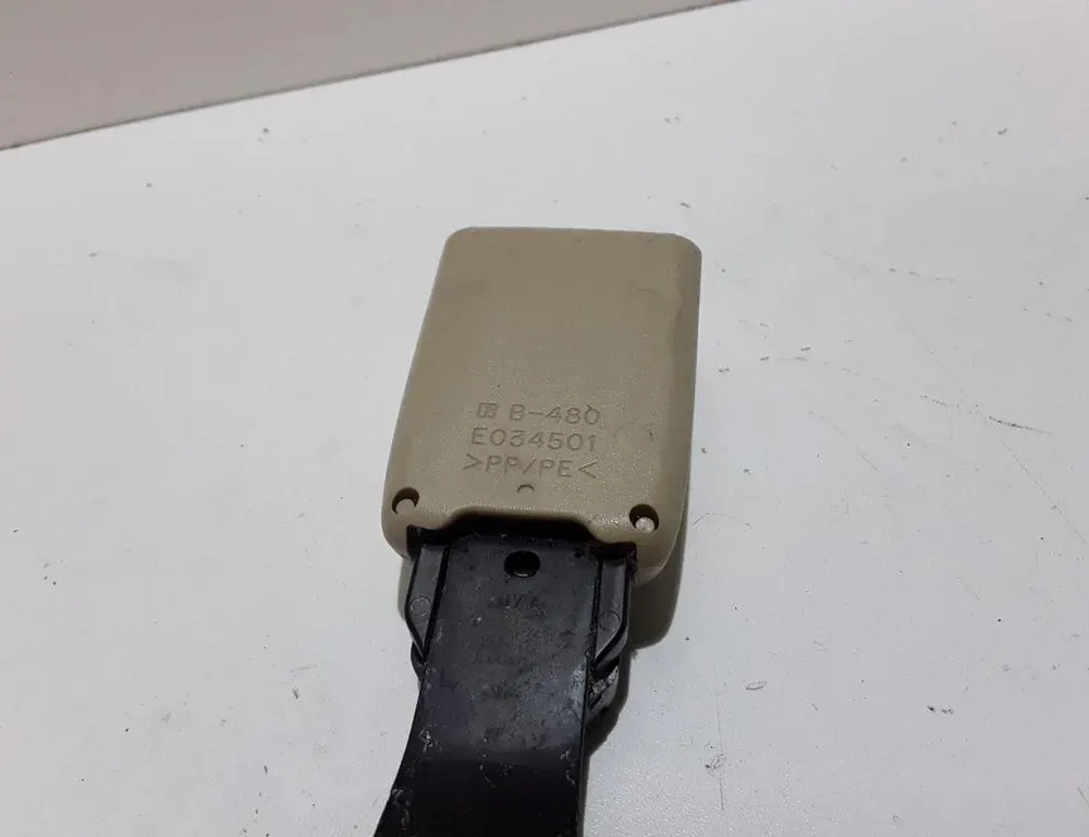 LEXUS IS XE20 (2005-2013) Front Right Seat Buckle E034501 34826566
