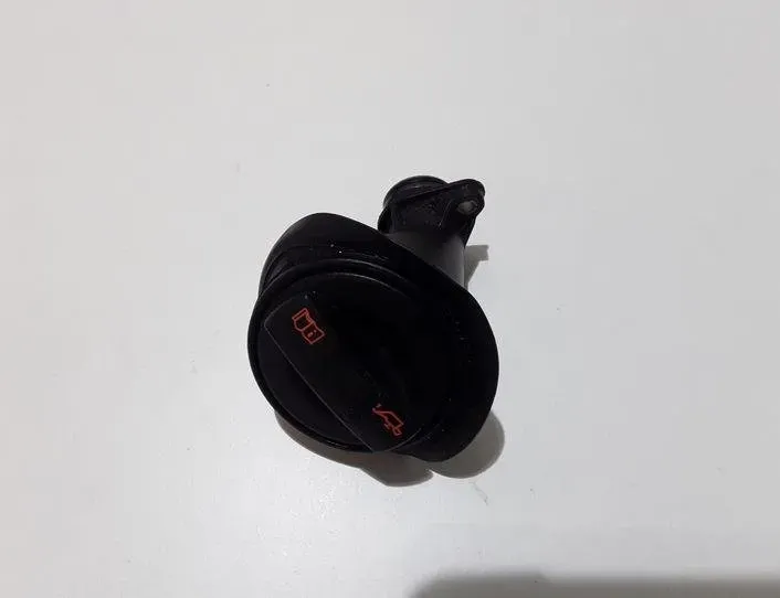 AUDI A8 D4/4H (2010-2018) Oil filler cap 079103499AF 22678262