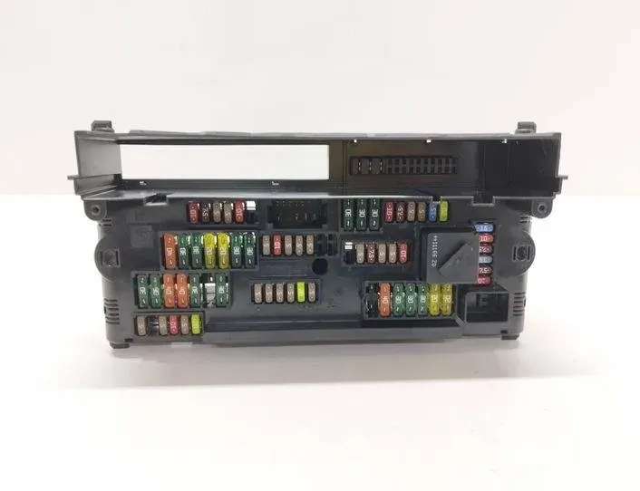 BMW 5 Series F10/F11 (2009-2017) Блок предохранителей 217033442,30041101712082,923442101 22688038