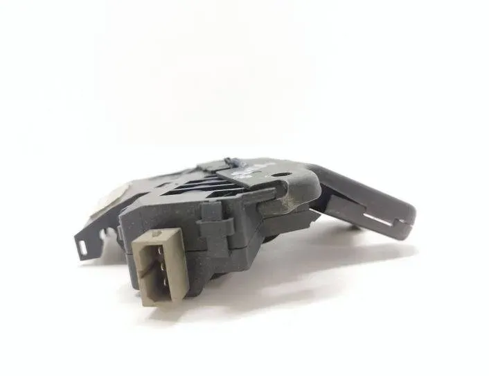 AUDI A6 C6/4F (2004-2011) Замок крышки багажника 4E0827505C 22696579