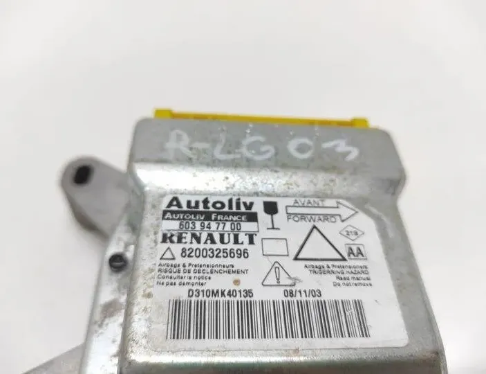 RENAULT Laguna 2 generation (2001-2007) SRS Control Unit 8200325696,603947700 22724540