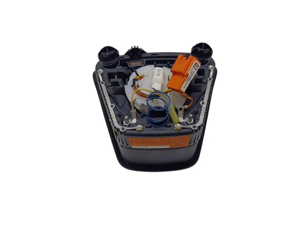 VOLVO V70 3 generation (2007-2020) Steering Wheel Airbag P30721925 36014512