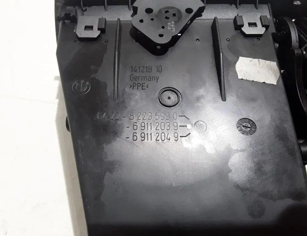 BMW 7 Series E65/E66 (2001-2008) Вентиляционные отверстия центральной консоли 82235990 31597300