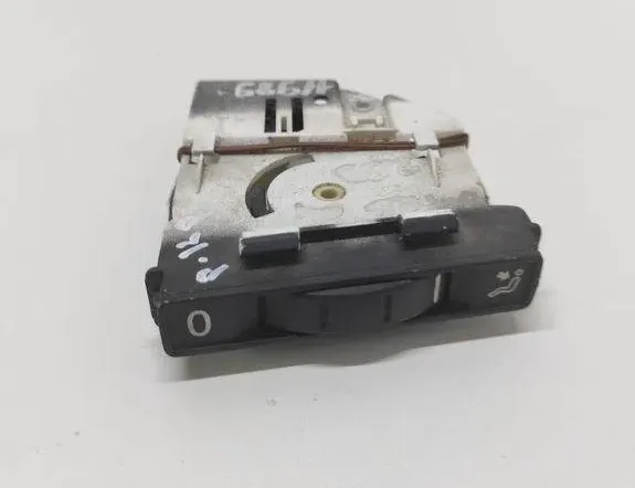 VOLKSWAGEN Touareg 1 generation (2002-2010) Left Seat Control Switches 7L6819766 31880008
