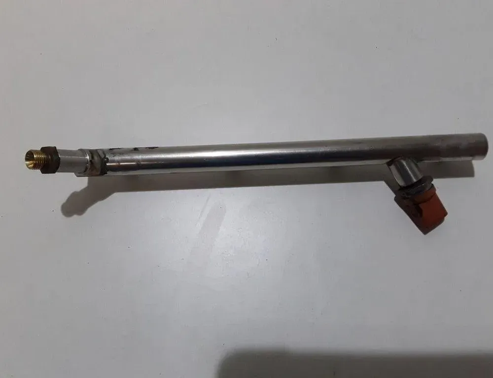 AUDI RS 7 4G (2013-2018) Fuel Rail 079133315BD 32050960