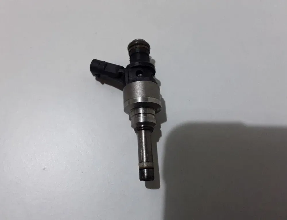 AUDI RS 7 4G (2013-2018) Fuel Injector 095D1308 32050979
