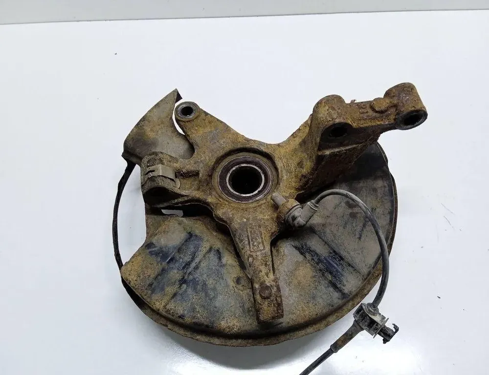 MAZDA CX-7 1 generation (2006-2012) Front Right Wheel Hub 33371936