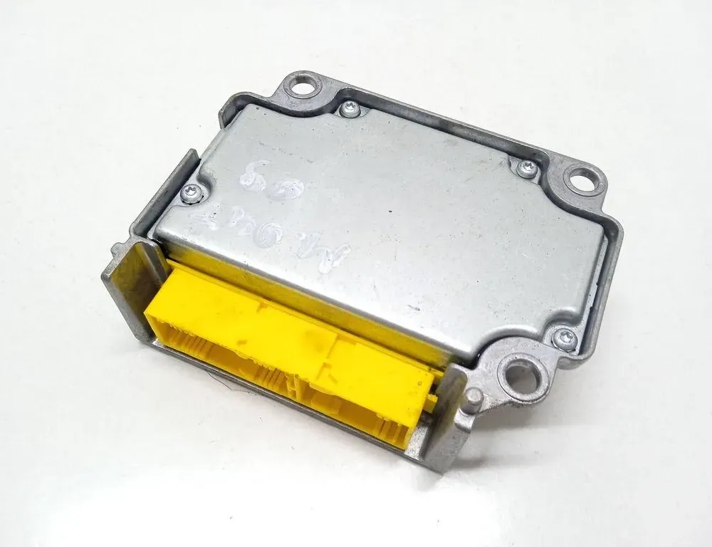 MITSUBISHI Outlander 2 generation (2005-2013) Блок SRS P8635A053 33477808