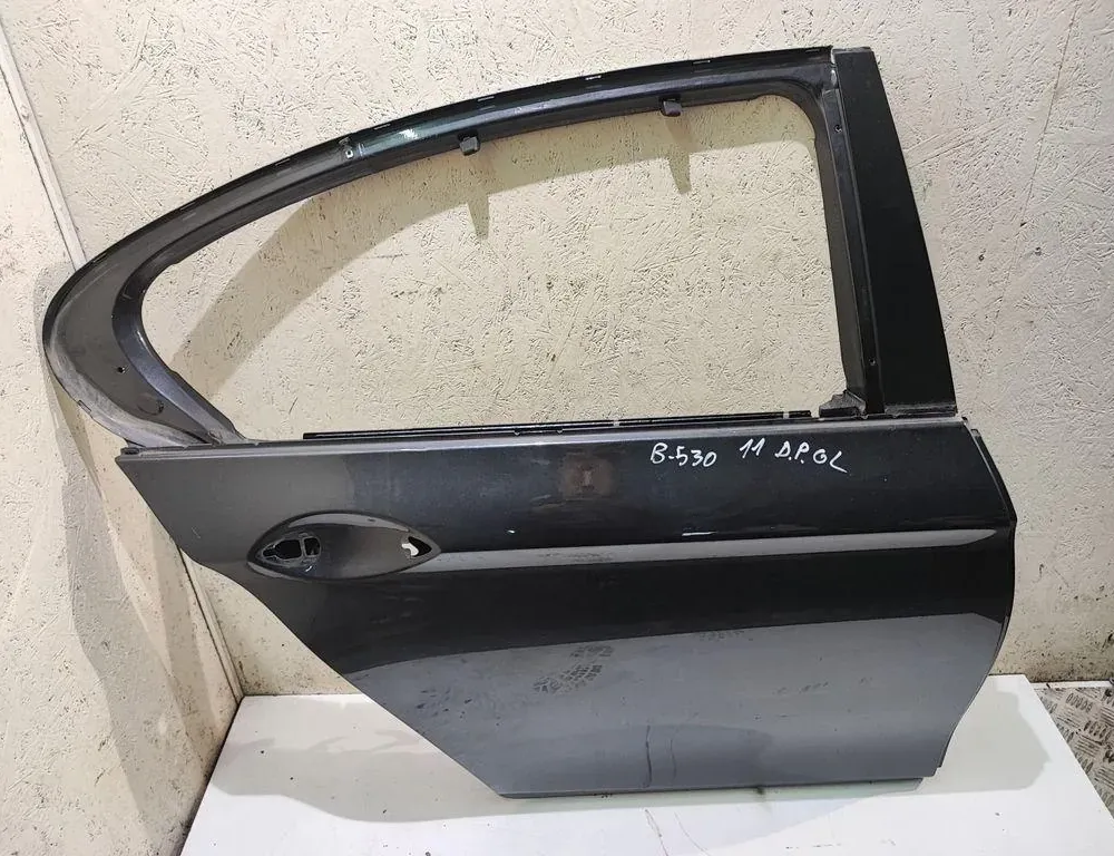 BMW 5 Series F10/F11 (2009-2017) Rear Right Door 33530557
