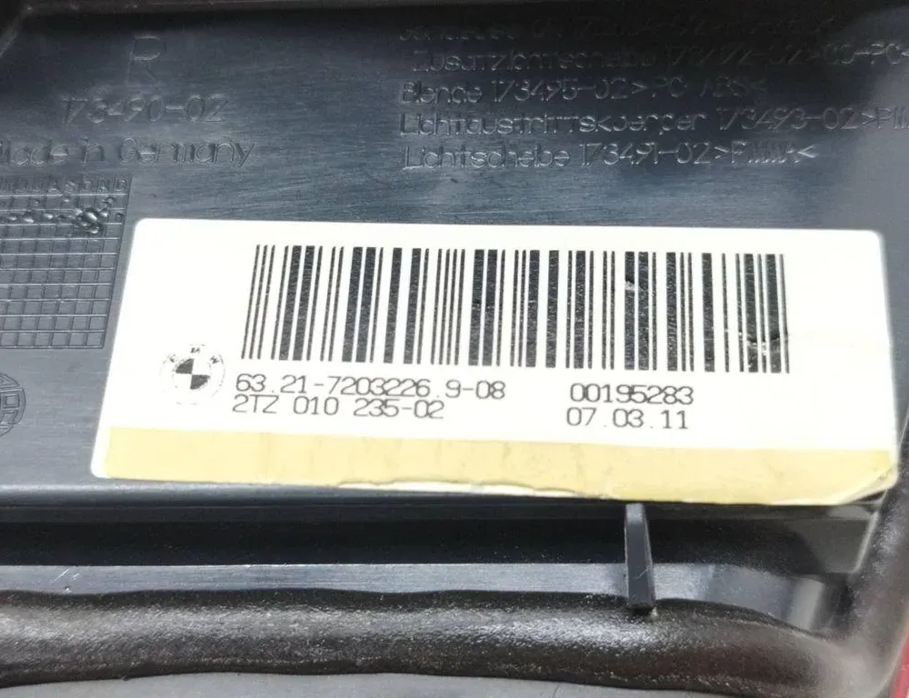 BMW 5 Series F10/F11 (2009-2017) Фонарь крышки багажника правый 7203226 33530640