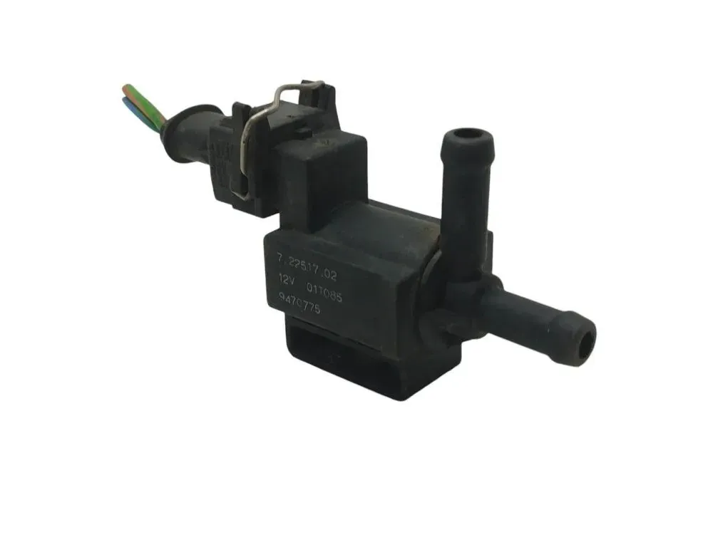 VOLVO C70 1 generation (1997-2005) Solenoid Valve 9470775 33911147