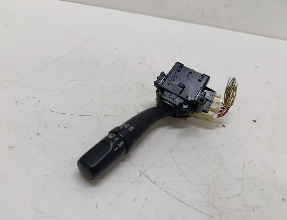 TOYOTA Avensis 2 generation (2002-2009) Turn switch knob 173650 34531694