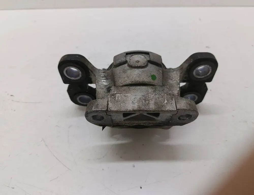 VOLVO V70 3 generation (2007-2020) Front engine mount 8G9N7M121BA 34531669