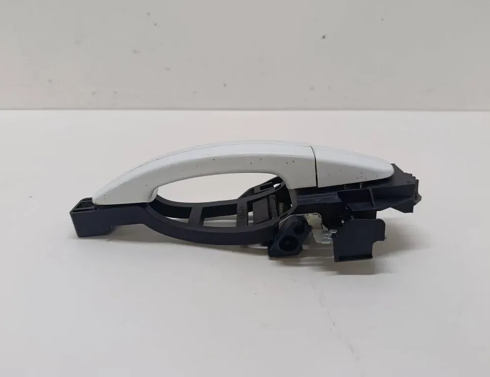 FORD Focus 3 generation (2011-2020) Right Side Sliding Door Exterior Handle BM51A224A36CG 36195586