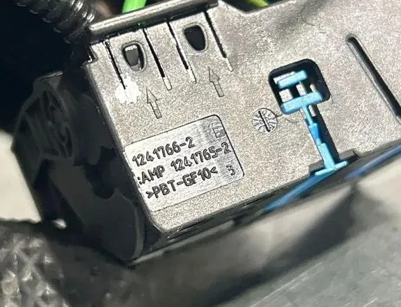 BMW 3 Series E90/E91/E92/E93 (2004-2013) Music player wiring or installation 12417652,PBTGF10,12417662 35313742
